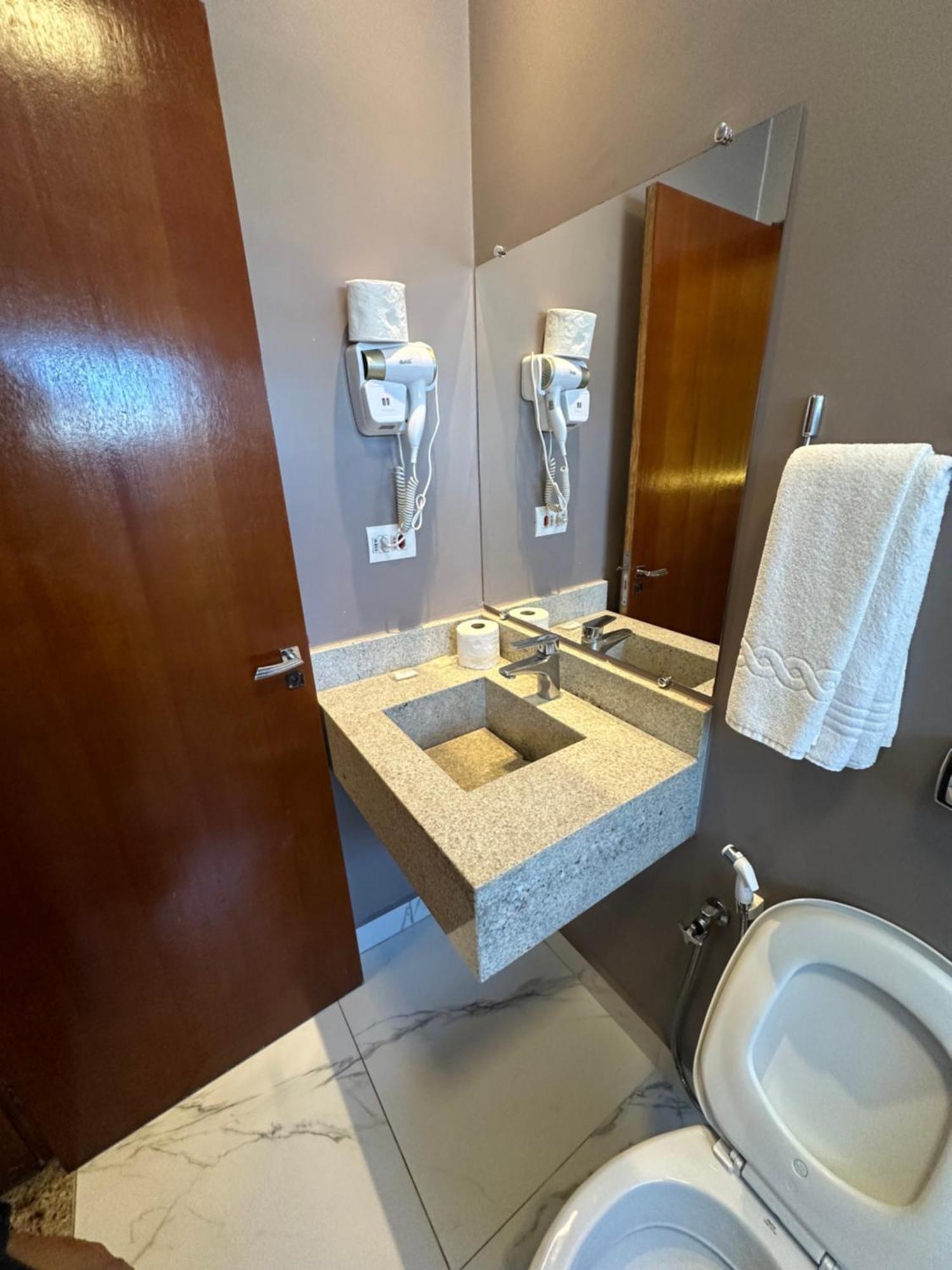 Double Room,1714088888:JPEG